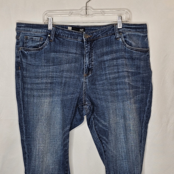 Kut From The Kloth Lauren Straight Leg Crop Jeans Blue Size 20W - Picture 3 of 12